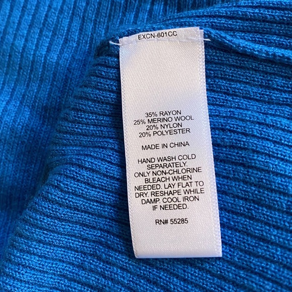 Express Spring ‘14 Ribbed Soft Sweater Tee - Picture 7 of 7